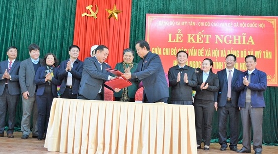 Lễ kết nghĩa tổ chức Đảng tại huyện Ngọc Lặc, tỉnh Thanh Hóa